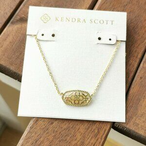 Kendra Scott Elisa Necklace. Gold Gold Filigree